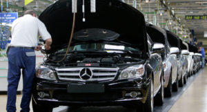 mercedes-ırandakı-uretımını-durdu